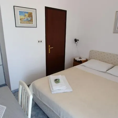 Miro Guest house