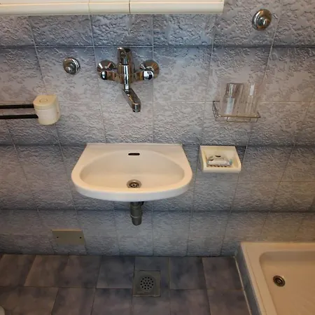 Guest house Miro Vantacici